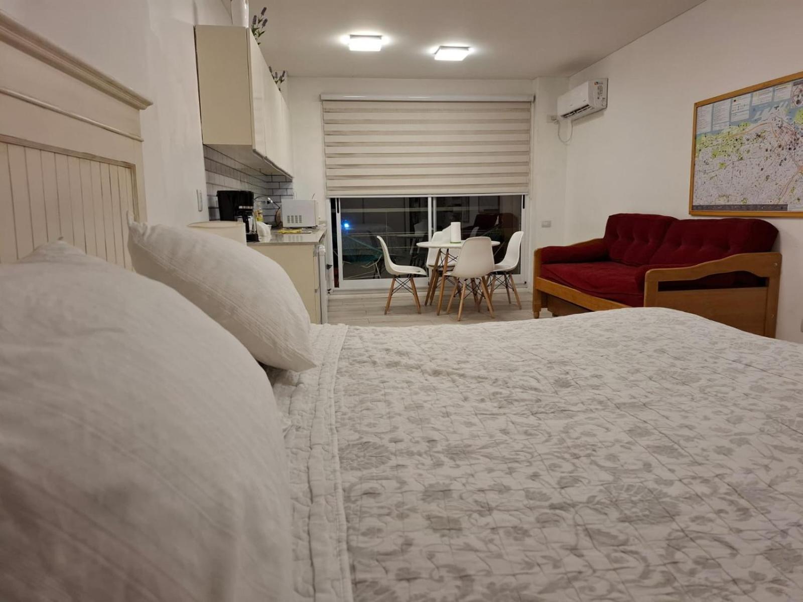 Monoambiente Cerca De Todo Recoleta Apartment Buenos Aires Bagian luar foto